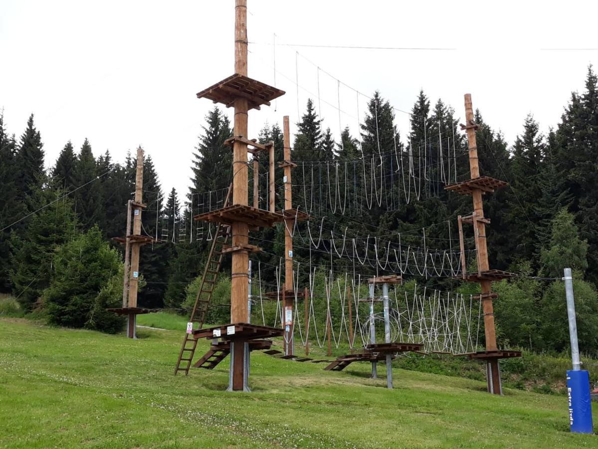 Sportcentrum Klinovec Лоучна-под-Кліновцем Екстер'єр фото